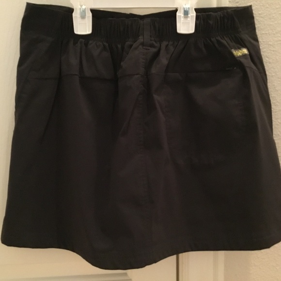 Solstice Apparel black nylon stretch athletic skort - Picture 7 of 11